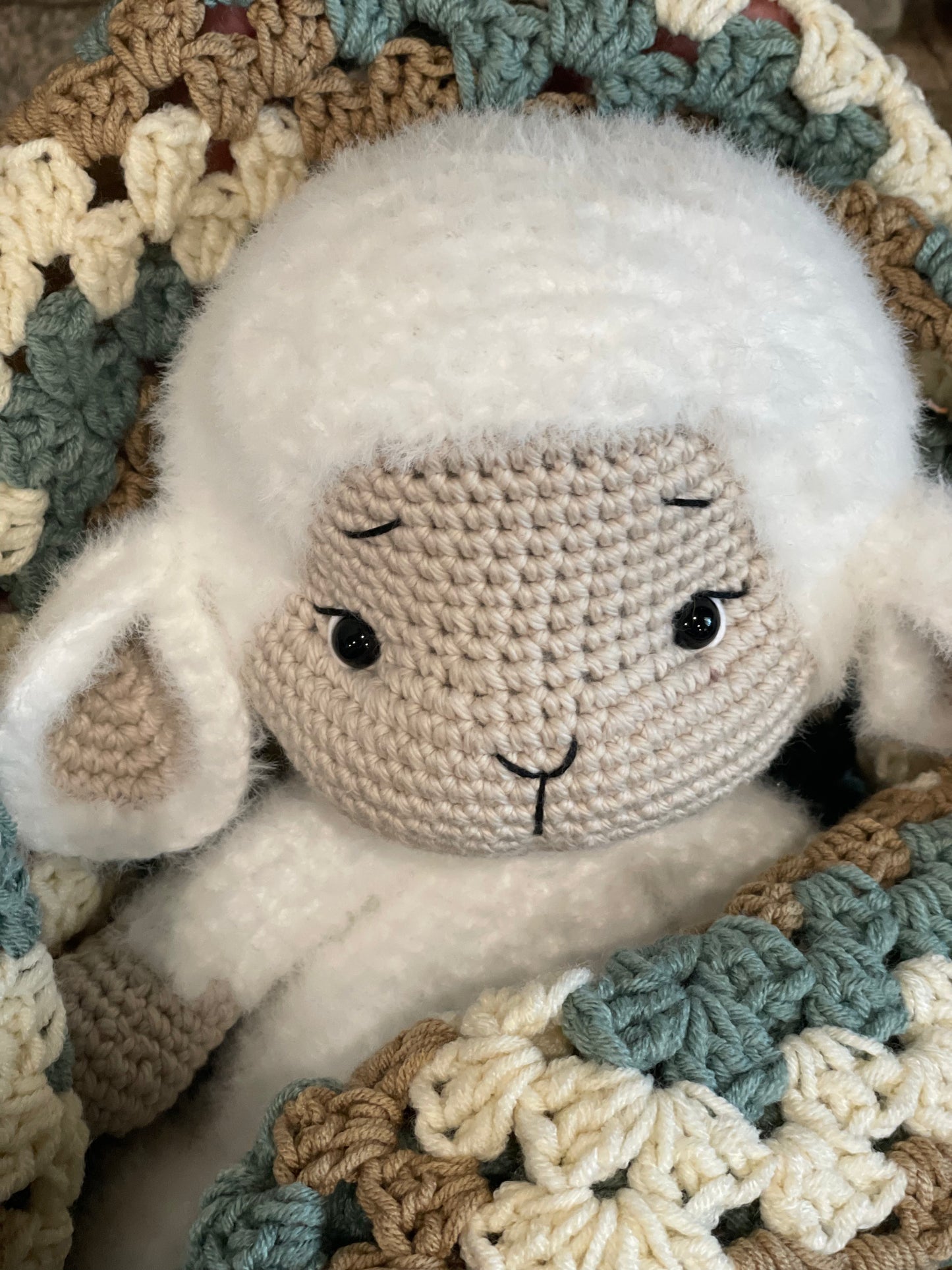 Beautiful crochet baby blanket