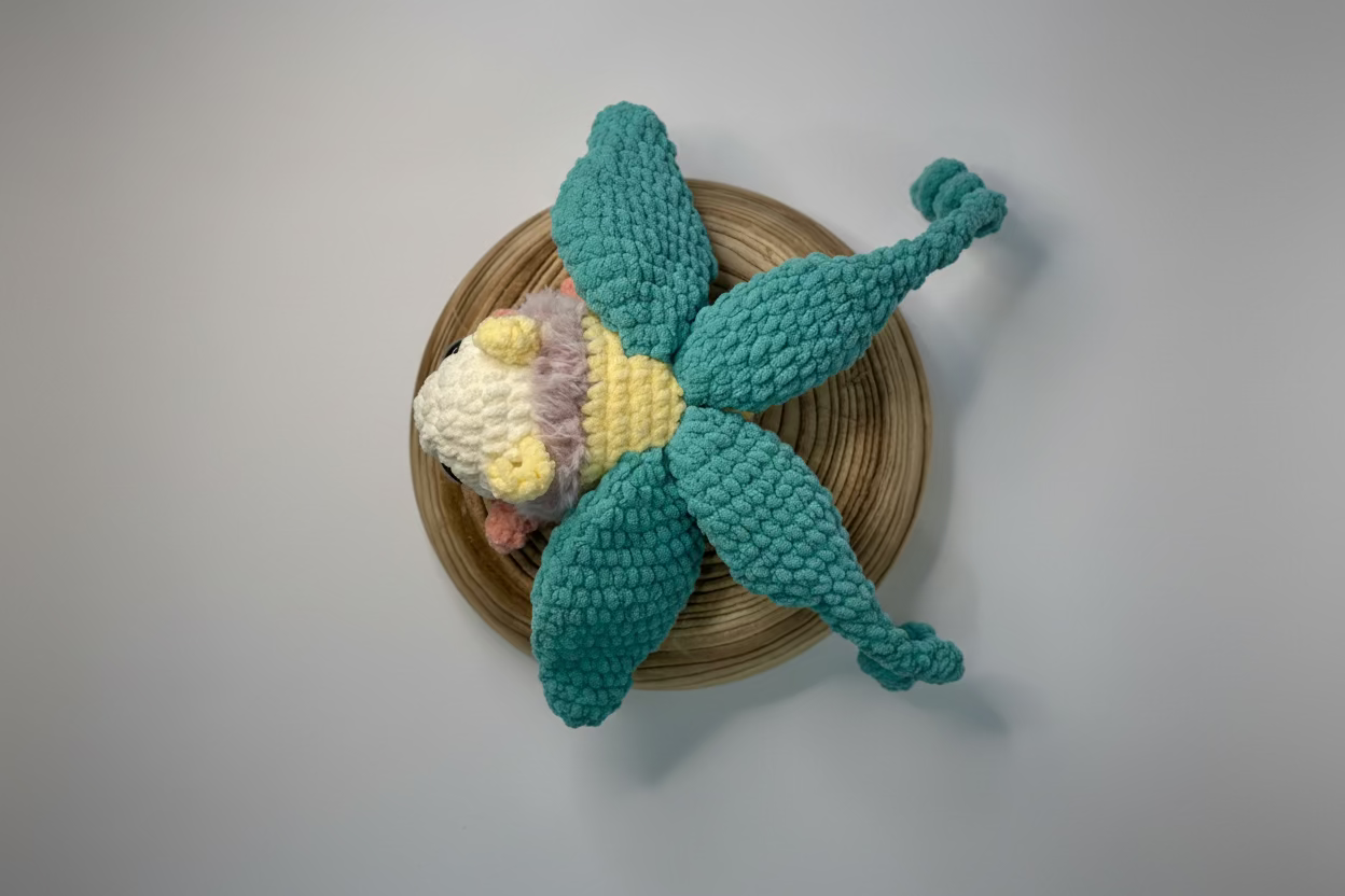 Gardenia the Luna moth