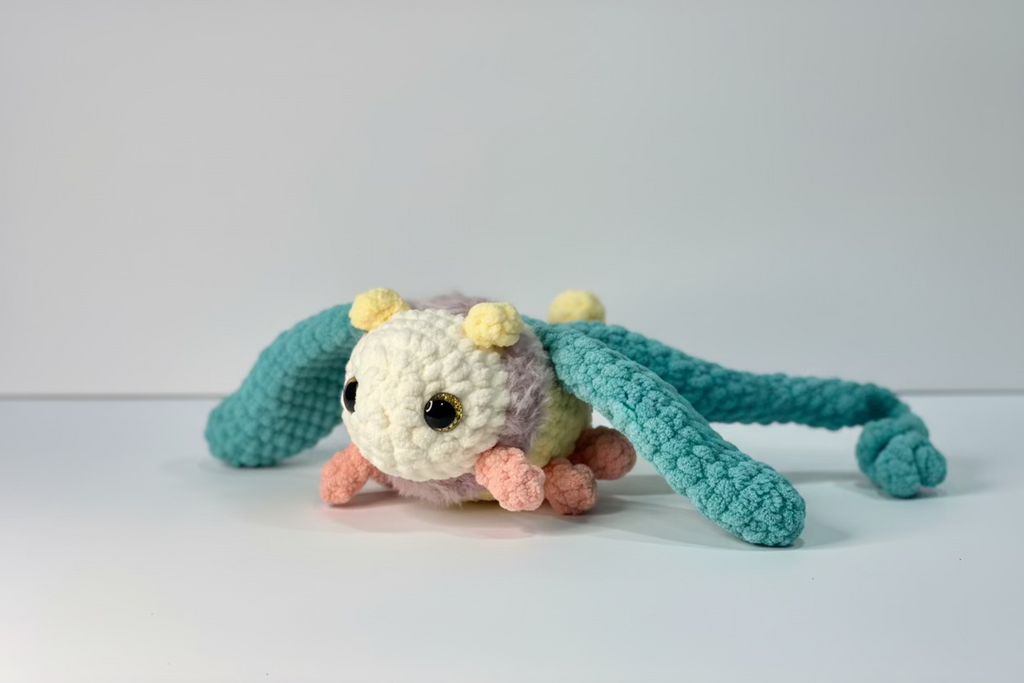 Gardenia the Luna moth